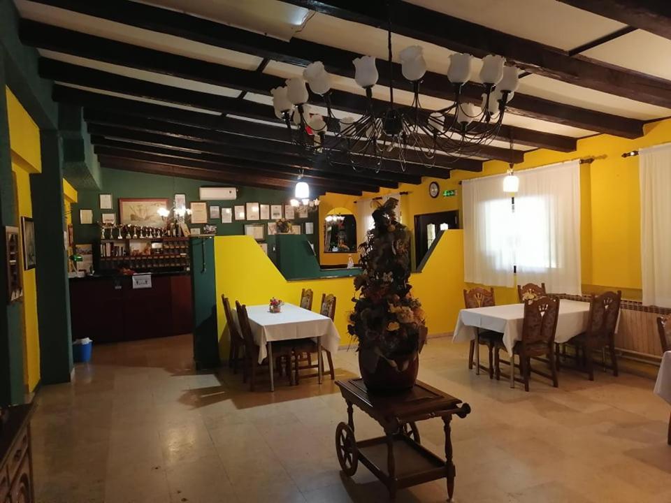 Sulentic Sobe I Restoran Bed & Breakfast Virovitica Bagian luar foto