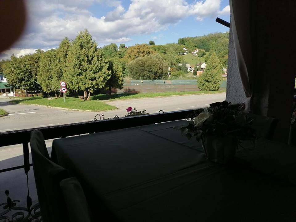 Sulentic Sobe I Restoran Bed & Breakfast Virovitica Bagian luar foto