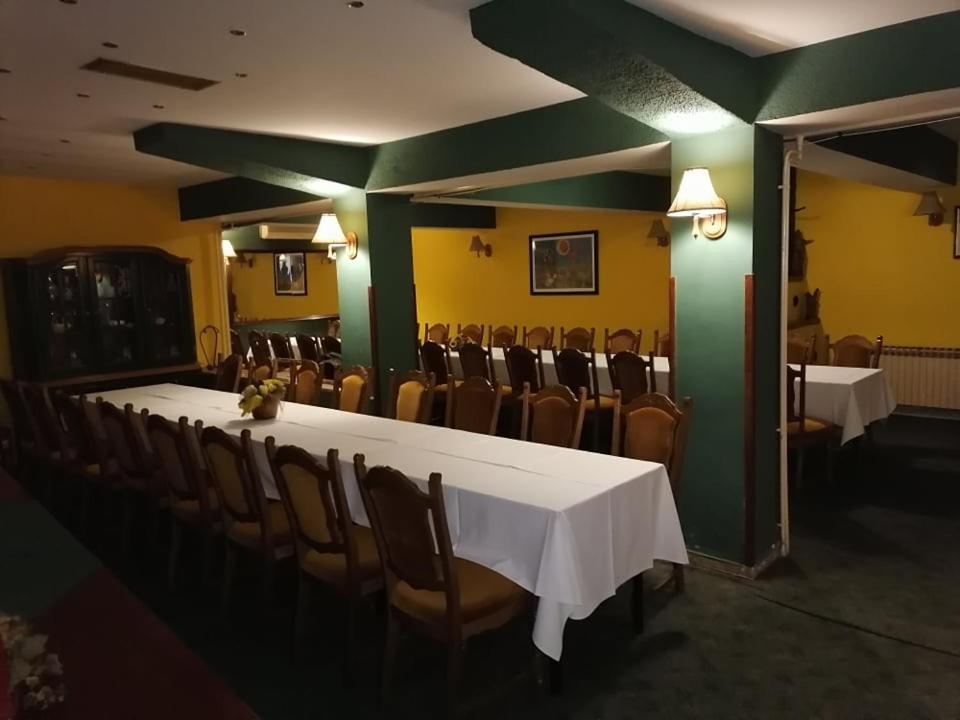 Sulentic Sobe I Restoran Bed & Breakfast Virovitica Bagian luar foto