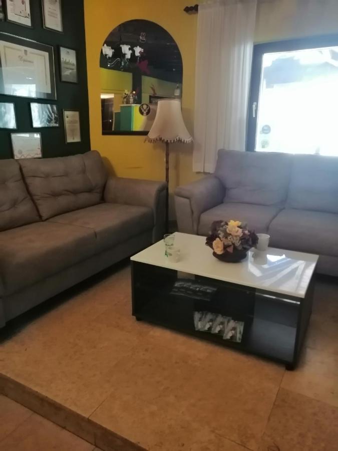 Sulentic Sobe I Restoran Bed & Breakfast Virovitica Bagian luar foto